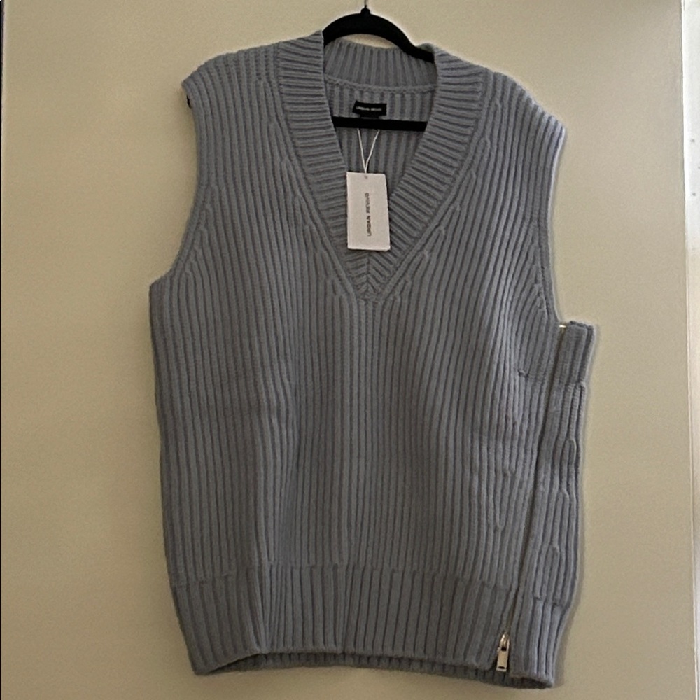 Urban Revivo Light Blue (NWT) Loose V-Neck Sweater Vest - Sz X Large